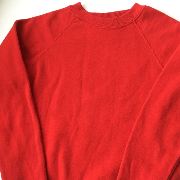 Red sweatshirt crew neck boys sweatshirt 4/$18 Boy's Red sweatshirt boys 8-11 - Picture 1 of 3